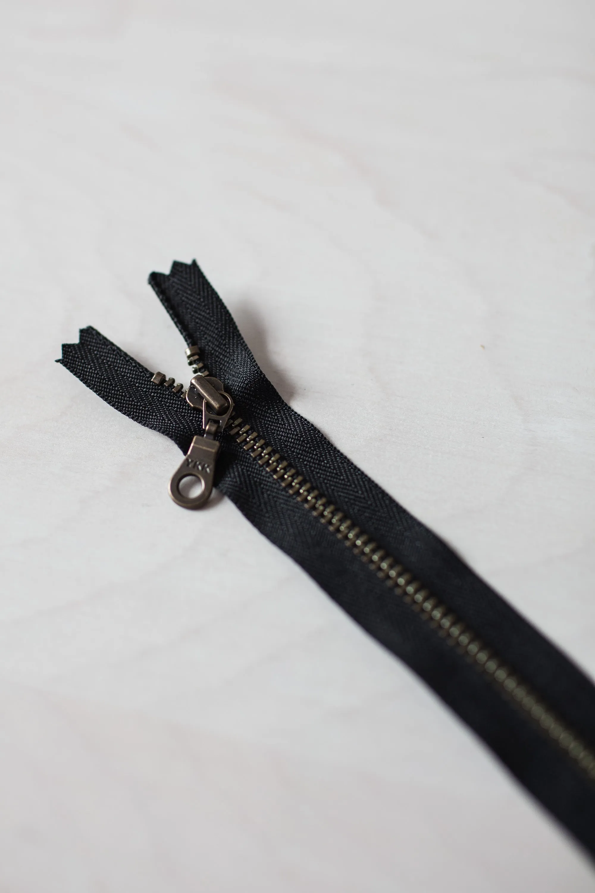 12"/29cm Metal Zipper
