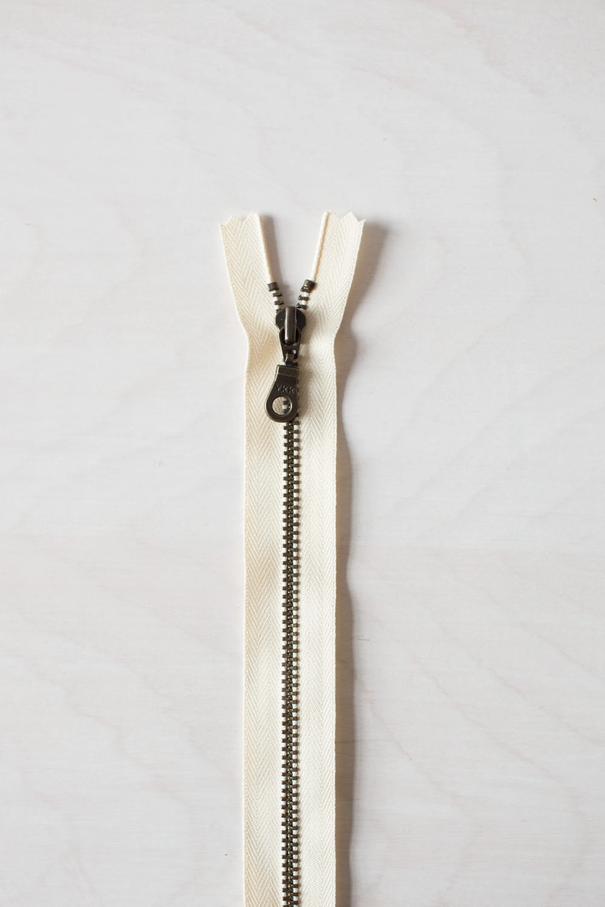 12"/29cm Metal Zipper