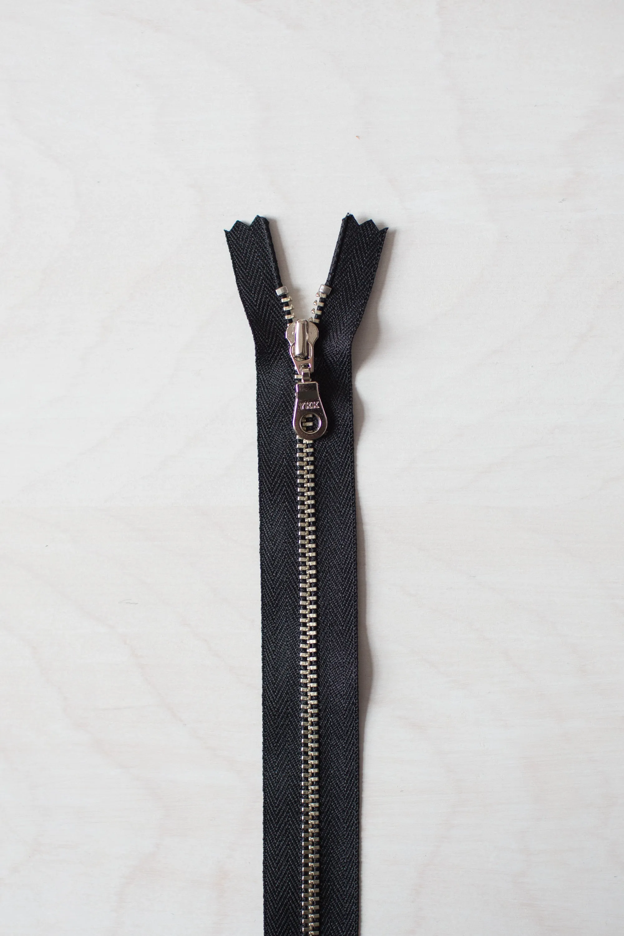 12"/29cm Metal Zipper