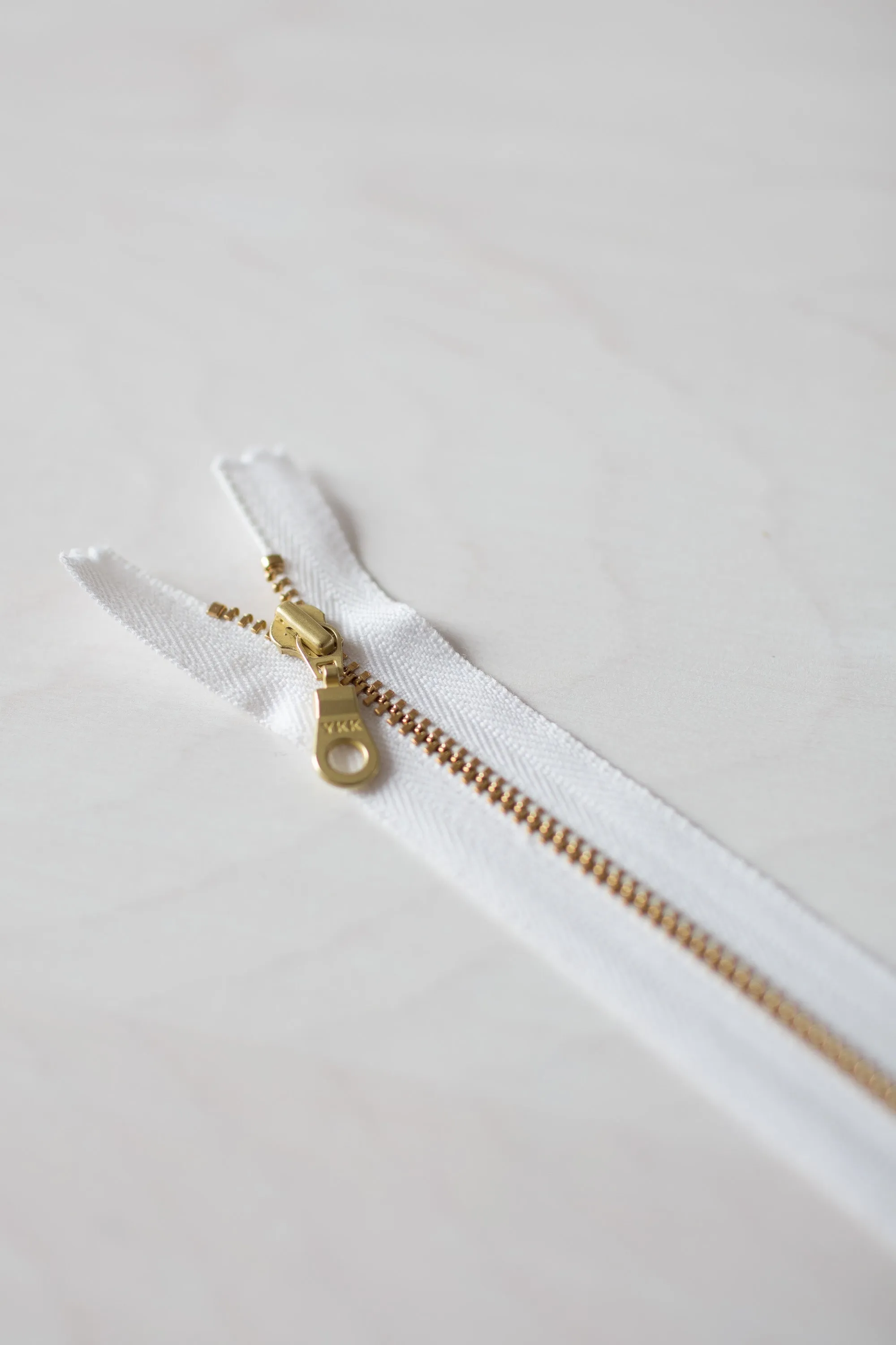 12"/29cm Metal Zipper