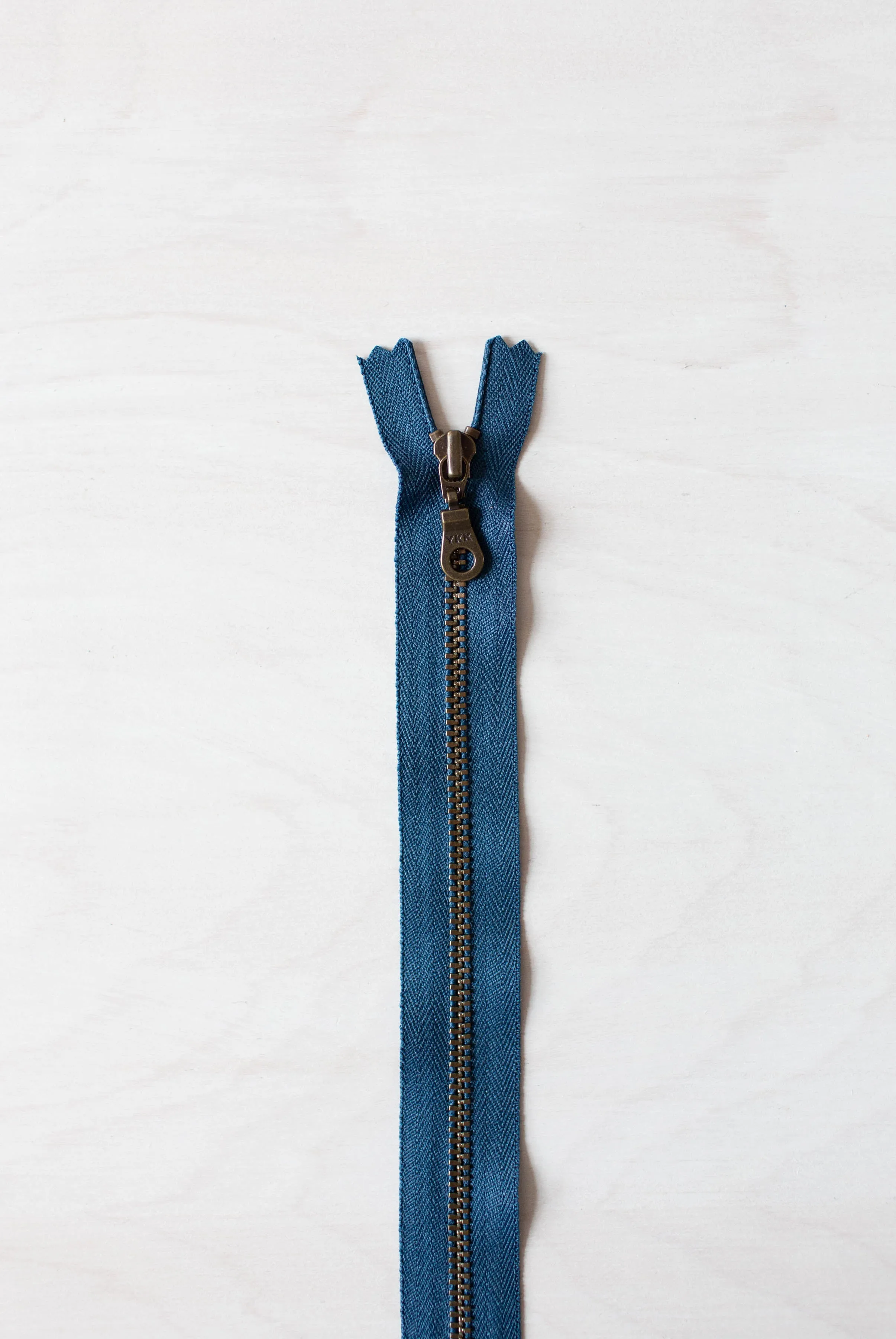 12"/29cm Metal Zipper
