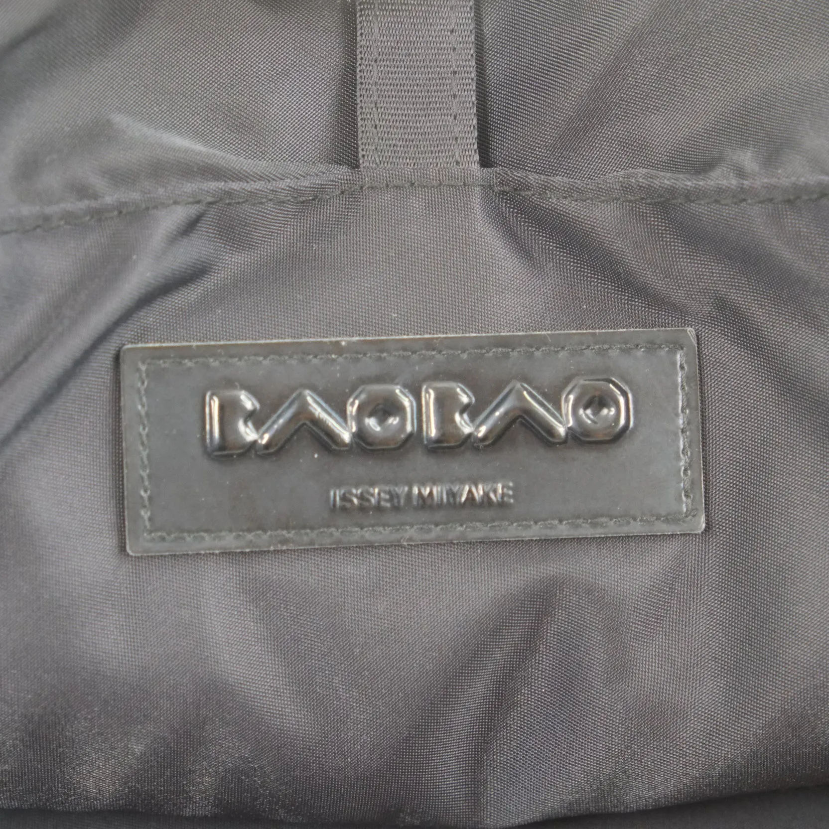 Bao Bao Messenger Bag Pink