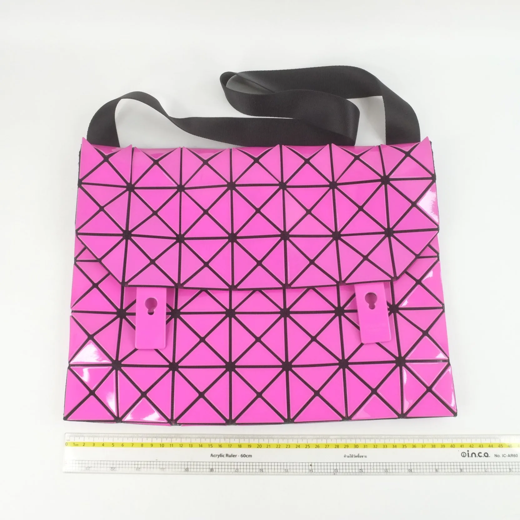 Bao Bao Messenger Bag Pink