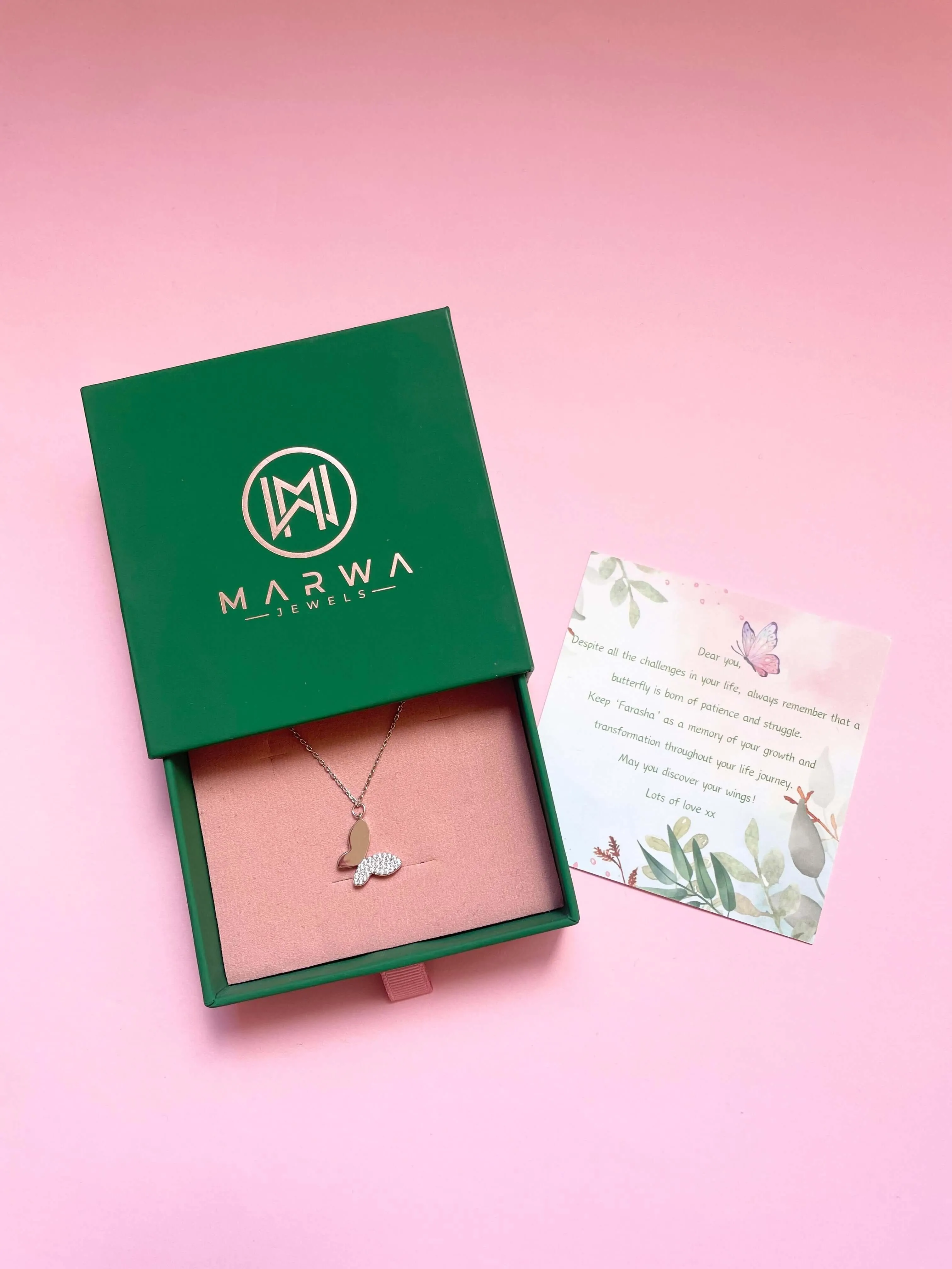 Chic Butterfly Necklace | Silver