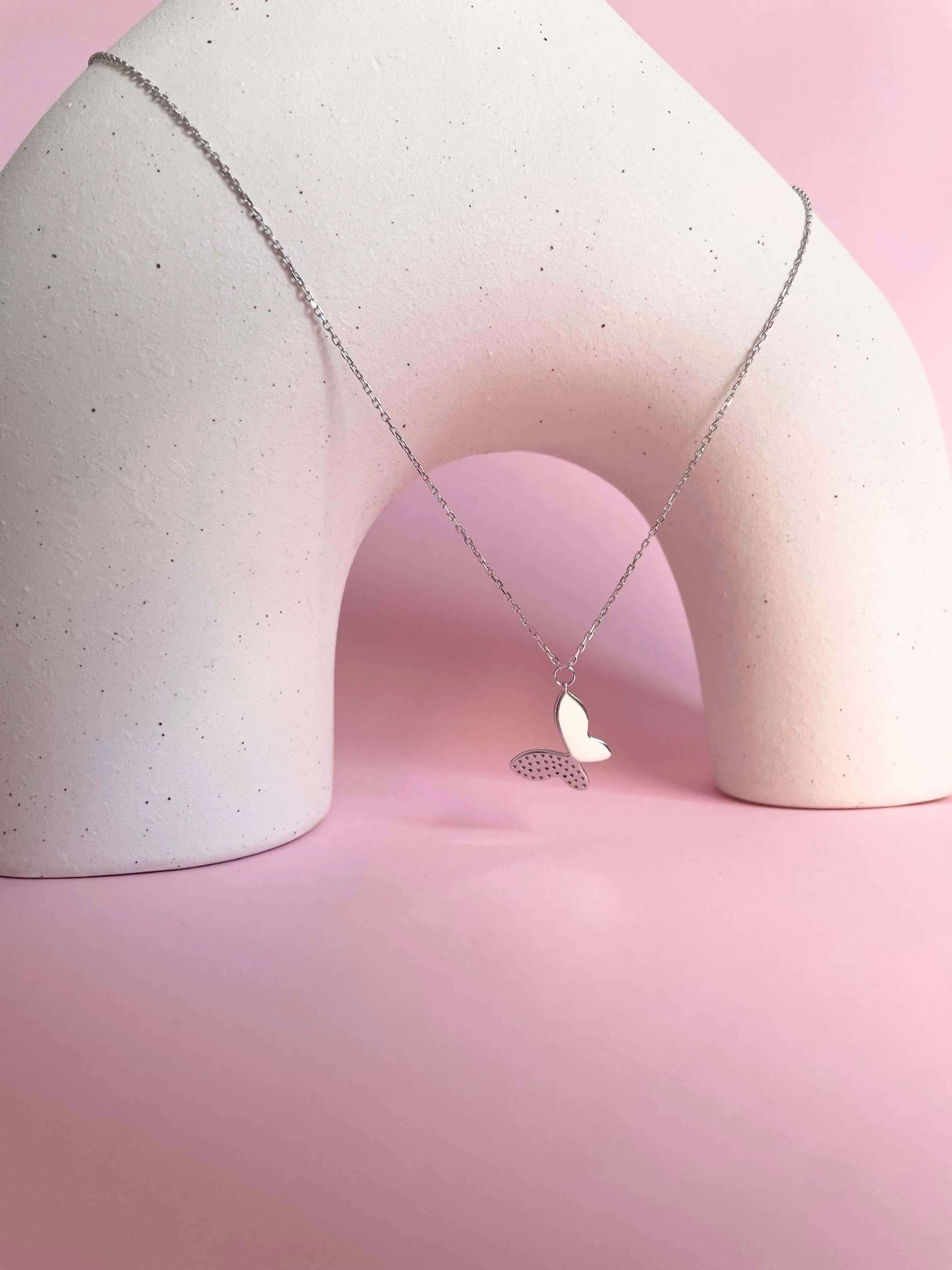 Chic Butterfly Necklace | Silver