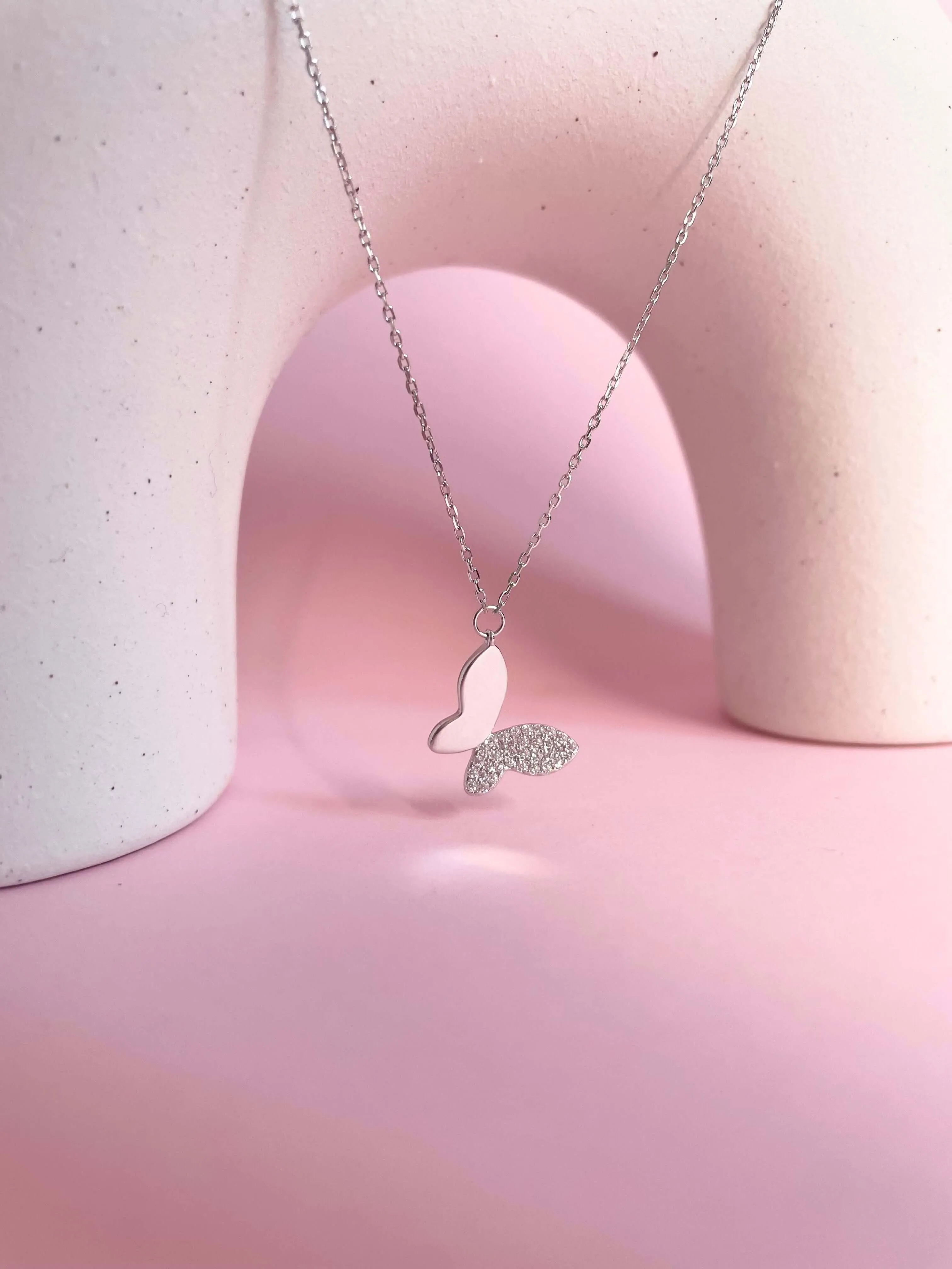 Chic Butterfly Necklace | Silver