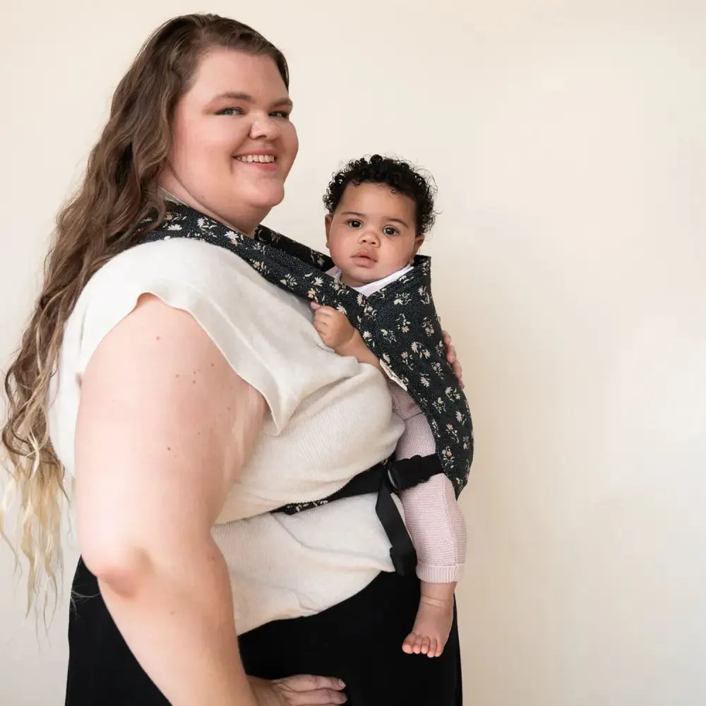 Daisy - Lark Baby Carrier