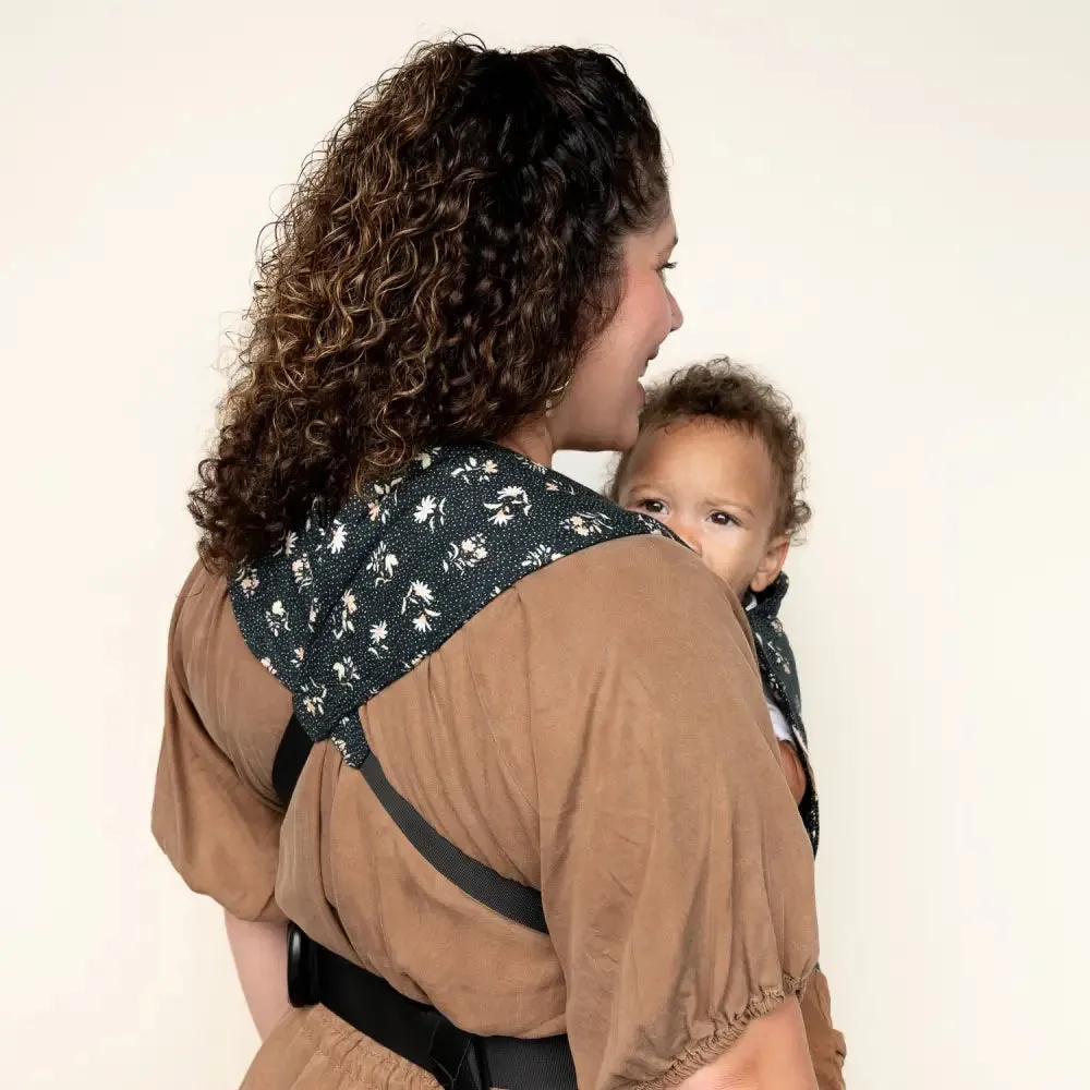 Daisy - Lark Baby Carrier