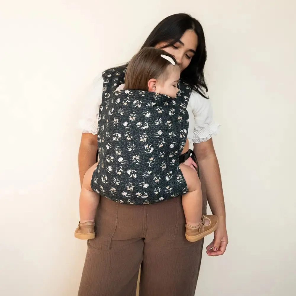 Daisy - Lark Baby Carrier
