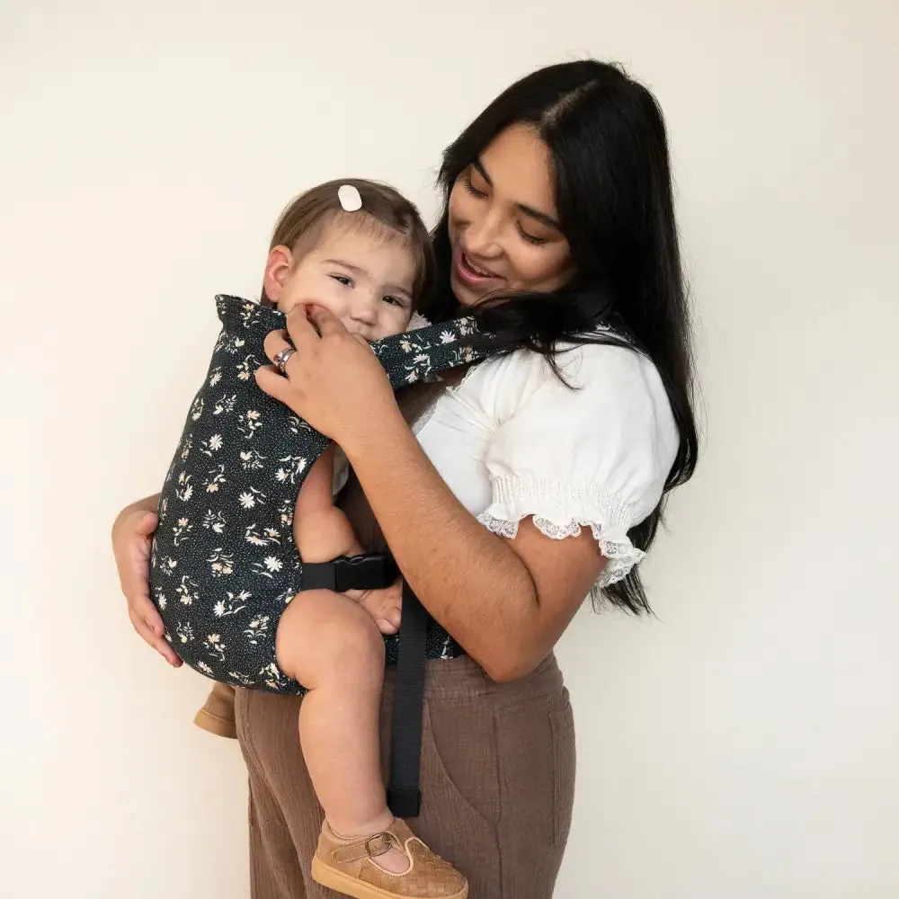 Daisy - Lark Baby Carrier