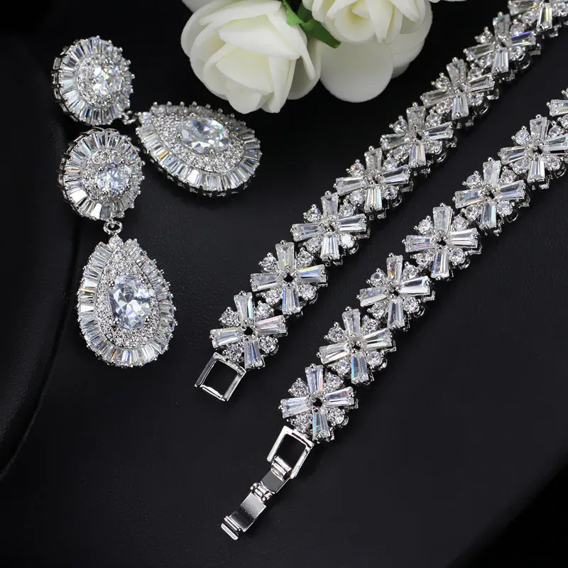 Exclusive Dubai Gold Plated Luxury Necklace, Earring, & Bracelet Jewelry Set