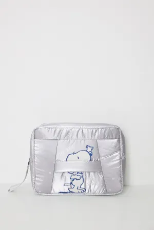 Medium padded nylon Snoopy toiletry bag