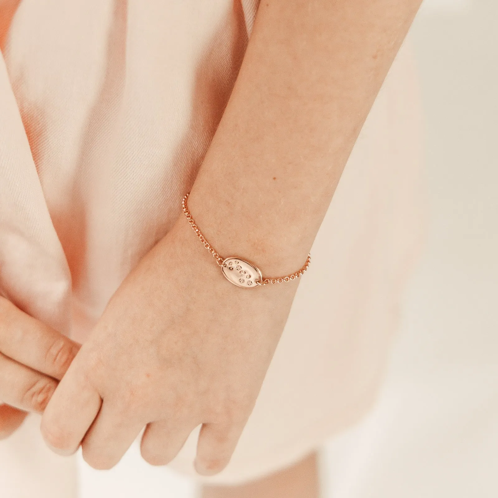 Mini Olive • Oval Bracelet