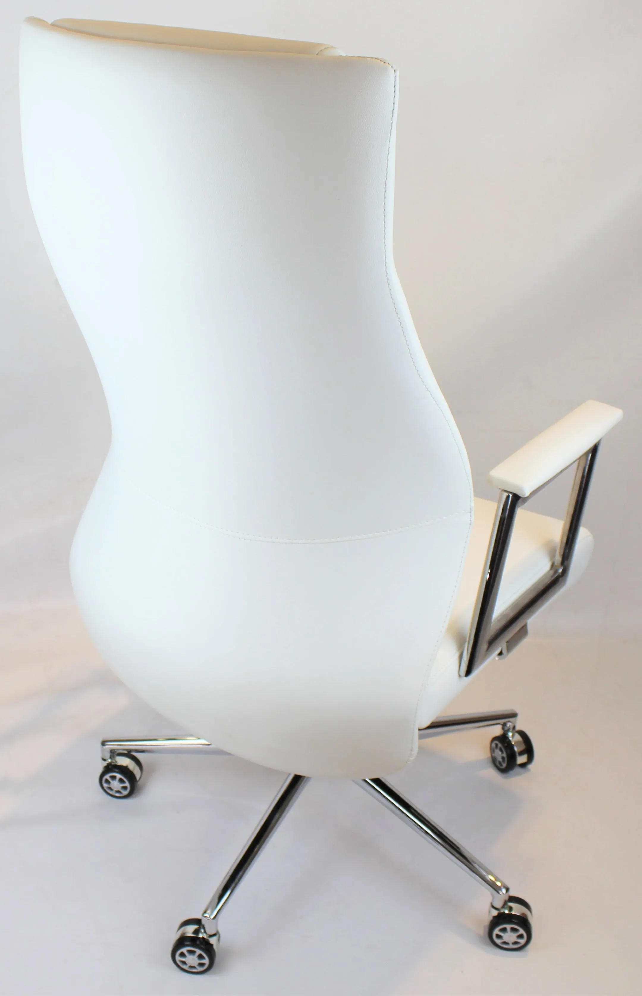 Modern White Leather Executive Office Chair - DH-103
