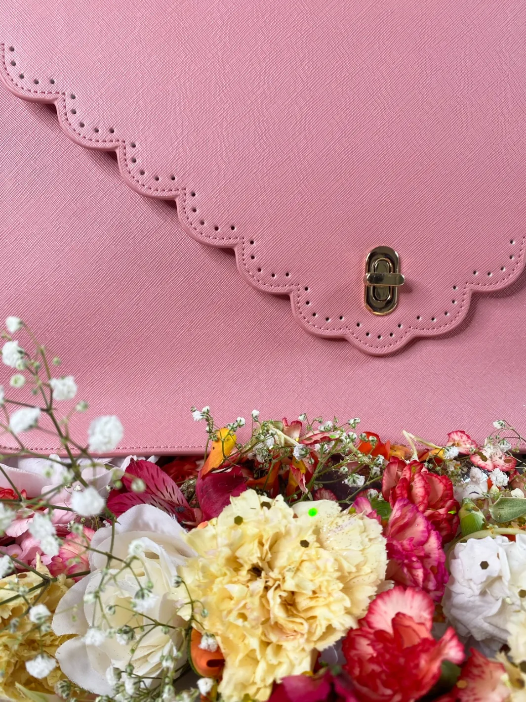 The Harper Laptop Bag in Lipstick Pink